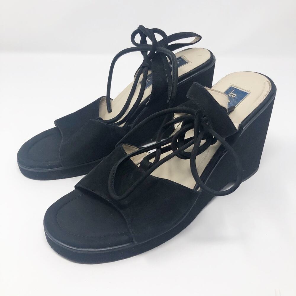 Baker Vintage Faux Suede Black Strappy Wedges Size 10